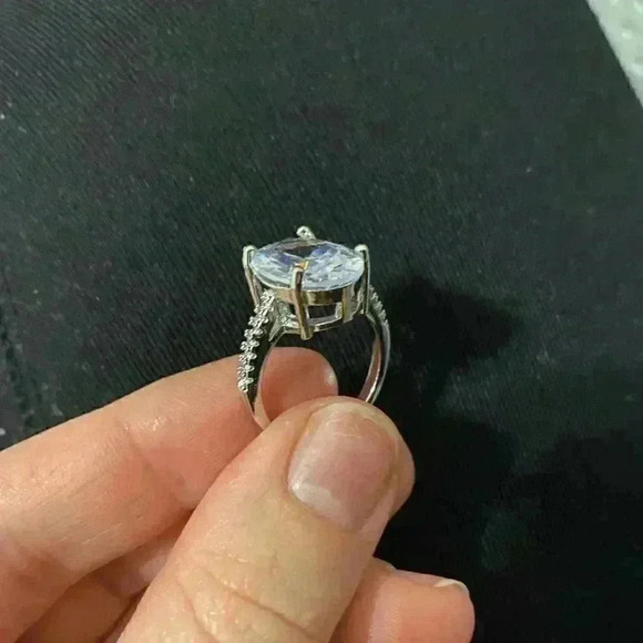 5 CT Oval Cut Diamond Sterling Silver Ring - Picture 6 of 6